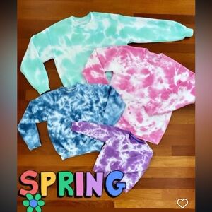 CUSTOM Kozy & Bright Tie-Dye add on to certain items.